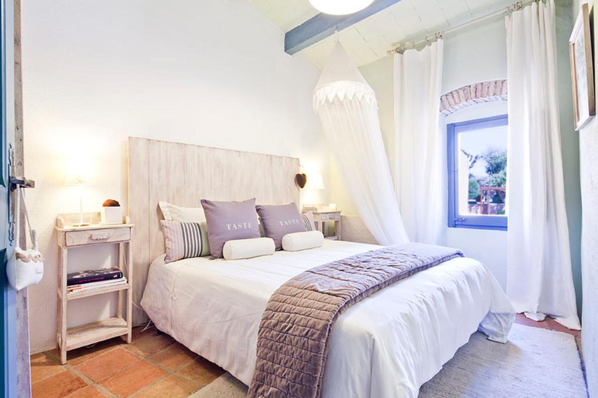 Costa Brava House - Housity