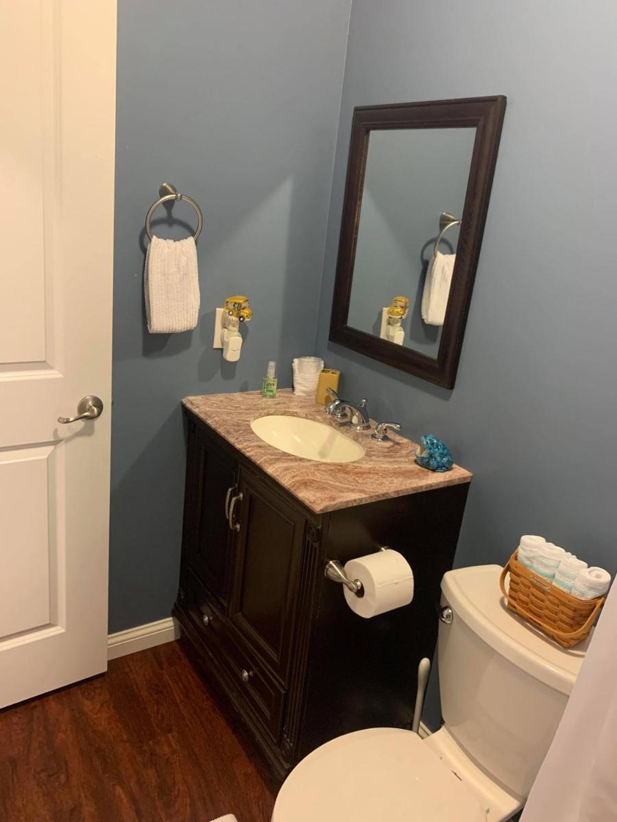 Comfortable Private Apartment - Housity