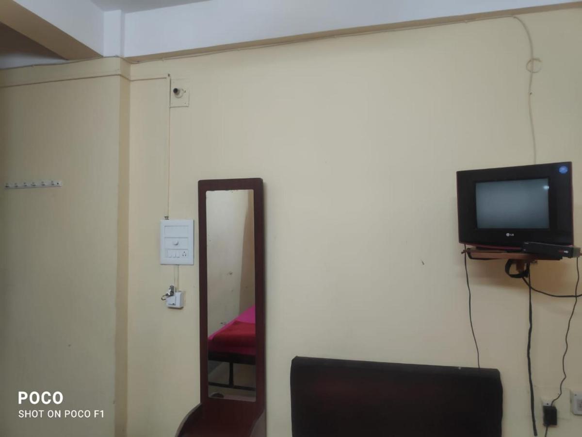 HOTEL SUKHMANI - Housity