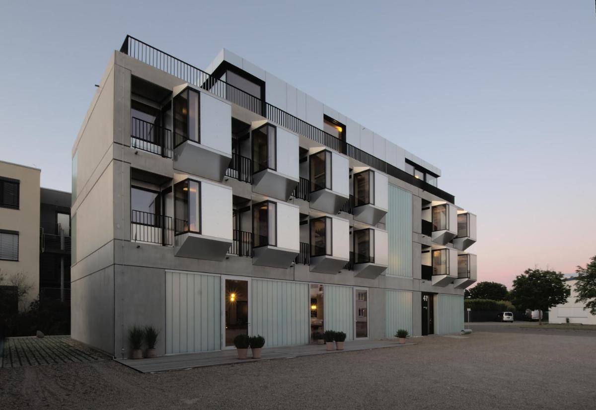 elferrooms Hotel - Housity