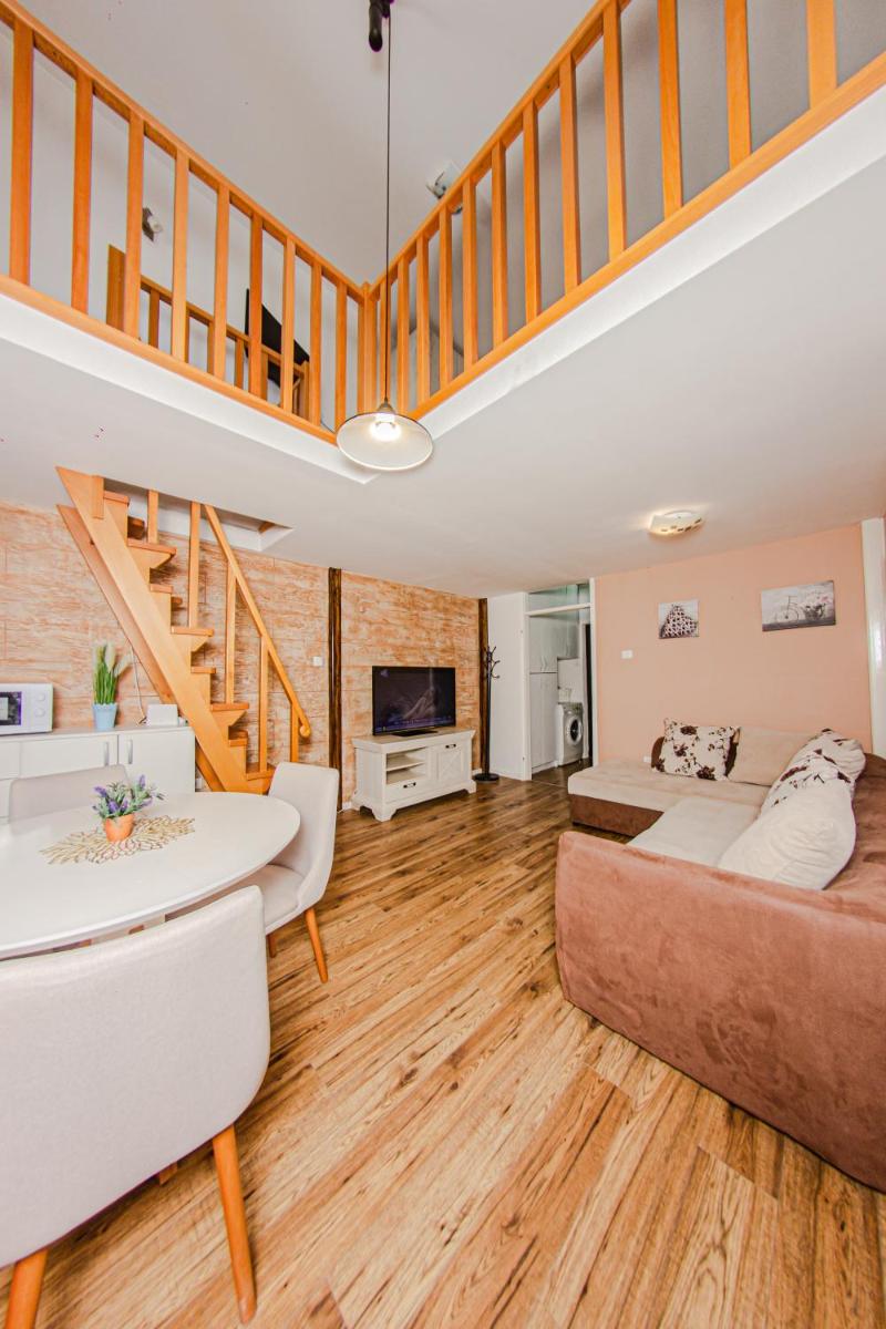 Apartment Duplex in city centar - Housity