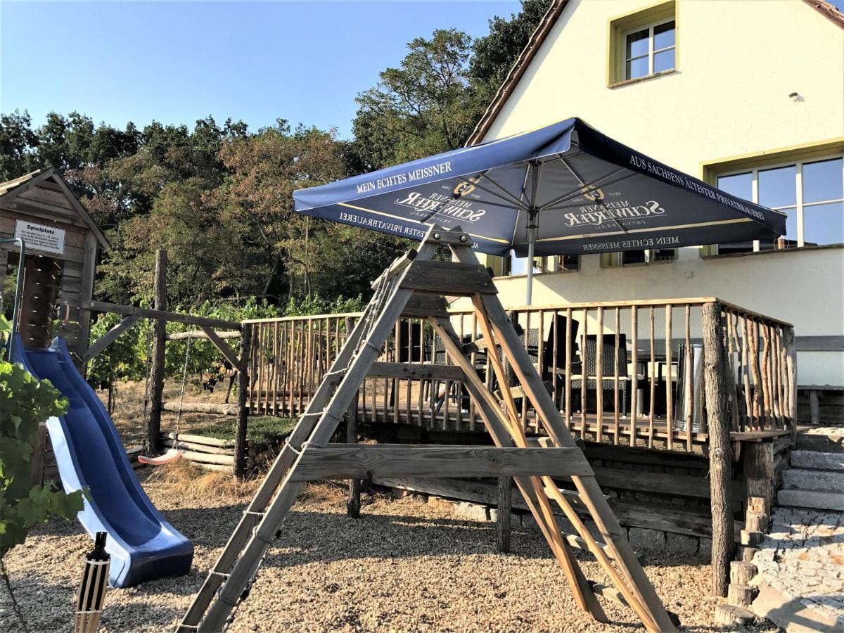 Pension Bella Vista - Winzerhof Golk - Housity