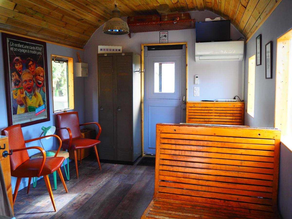 La gare de Millas (Gîte le wagon) - Housity