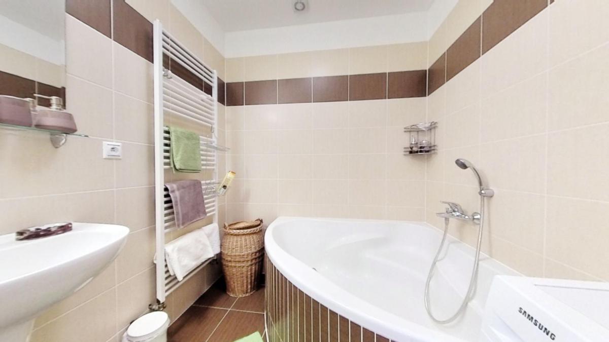 Central Apartmany Biela street - Housity