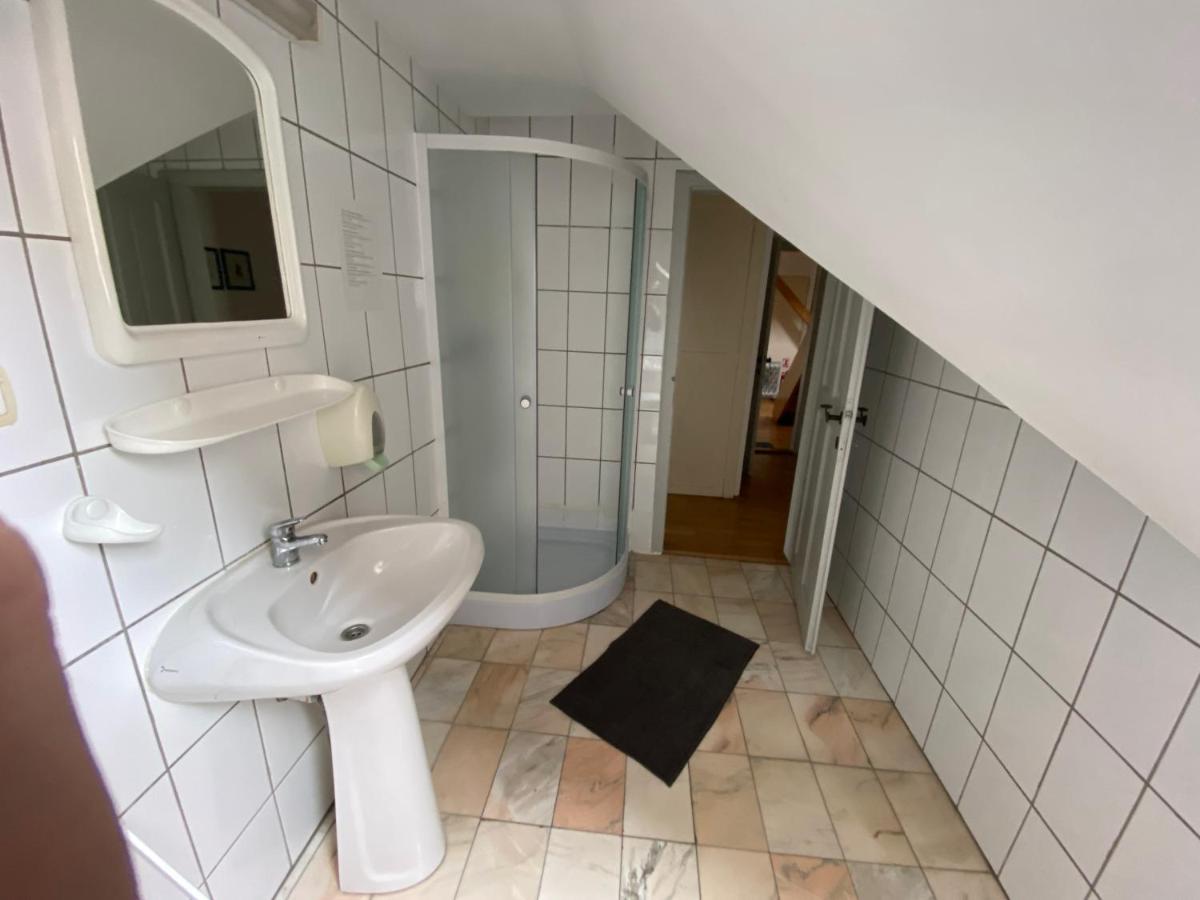 Vörös Guest House - Housity