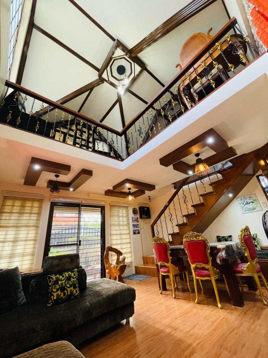 RESTHOUSE fully airconditioned w/ Private Parking - Housity