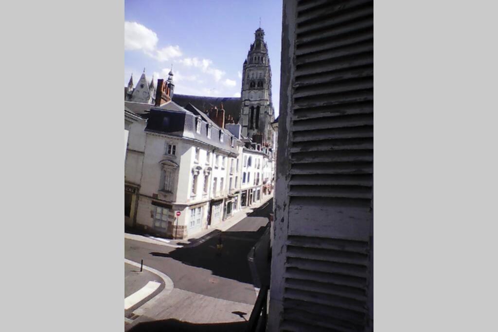 Appartement deux pièces - coeur de ville quartier cathédrale - Housity