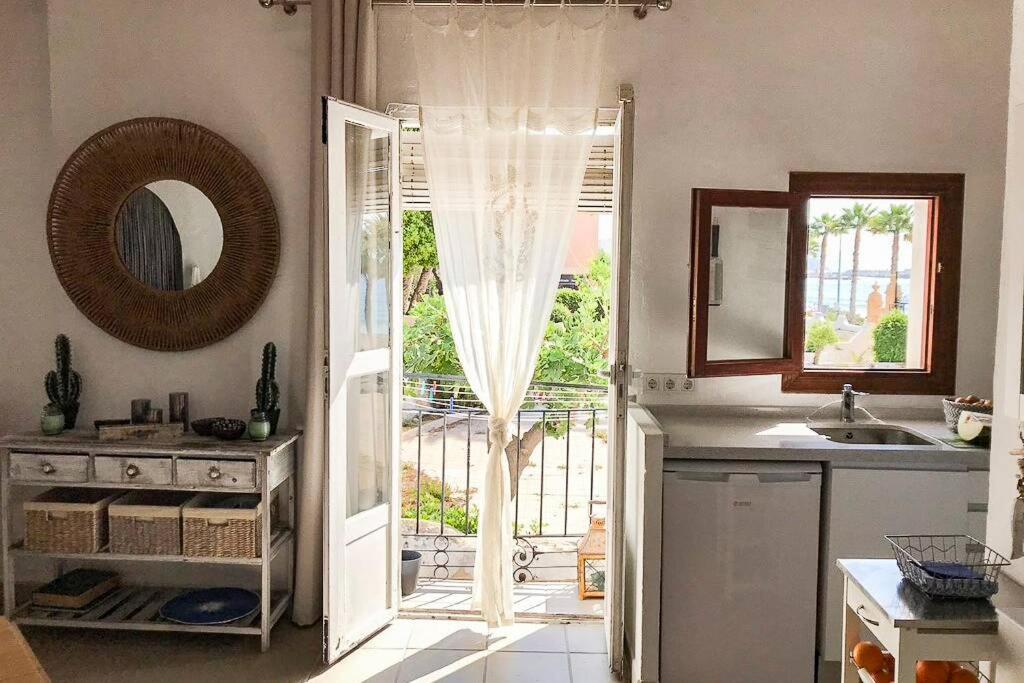 Casa Mamacita en la playa con vista al mar/Casa Mamacita at the beach with sea view - Housity