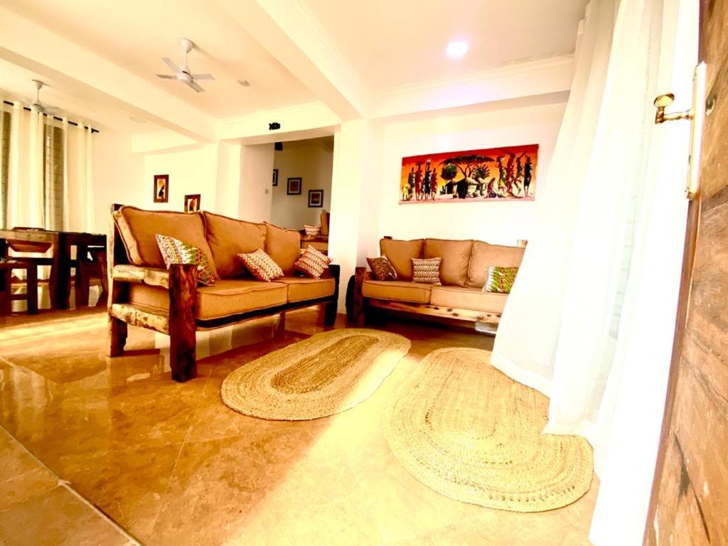 VICK Boutique Hotel with New power backup - Housity