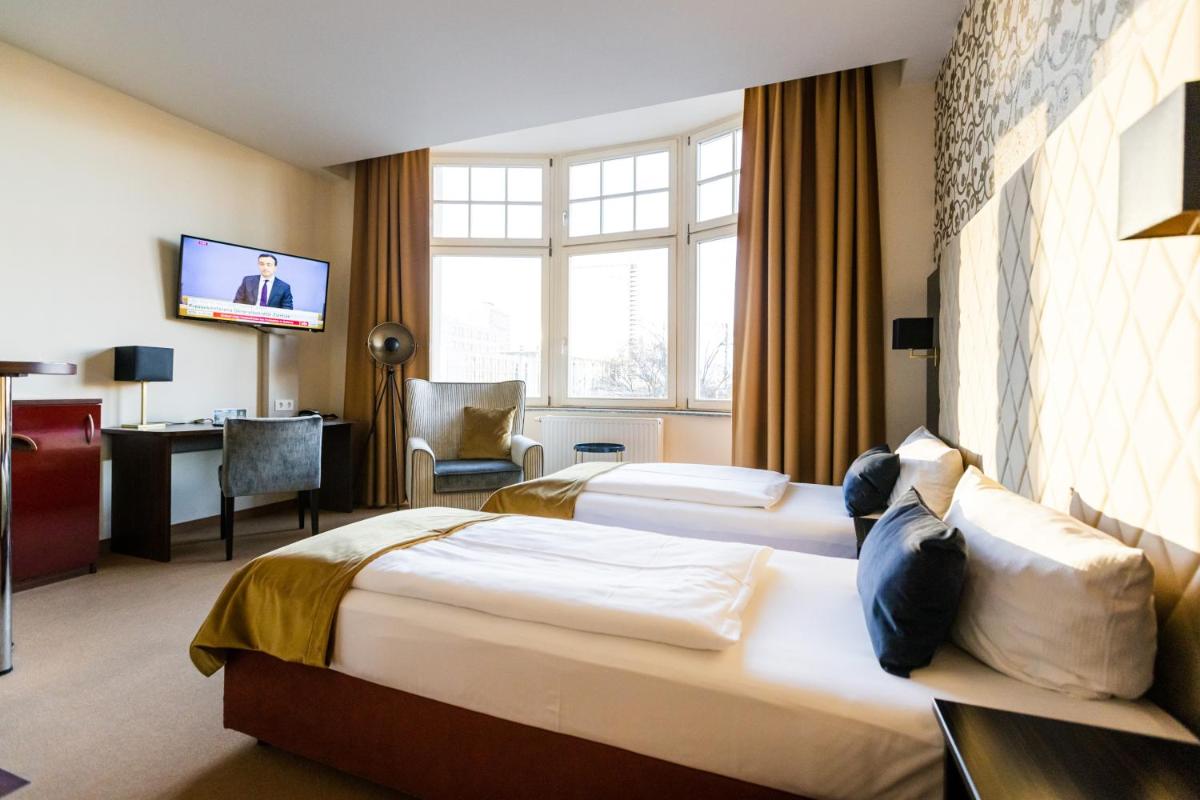 Royal International Leipzig - Housity