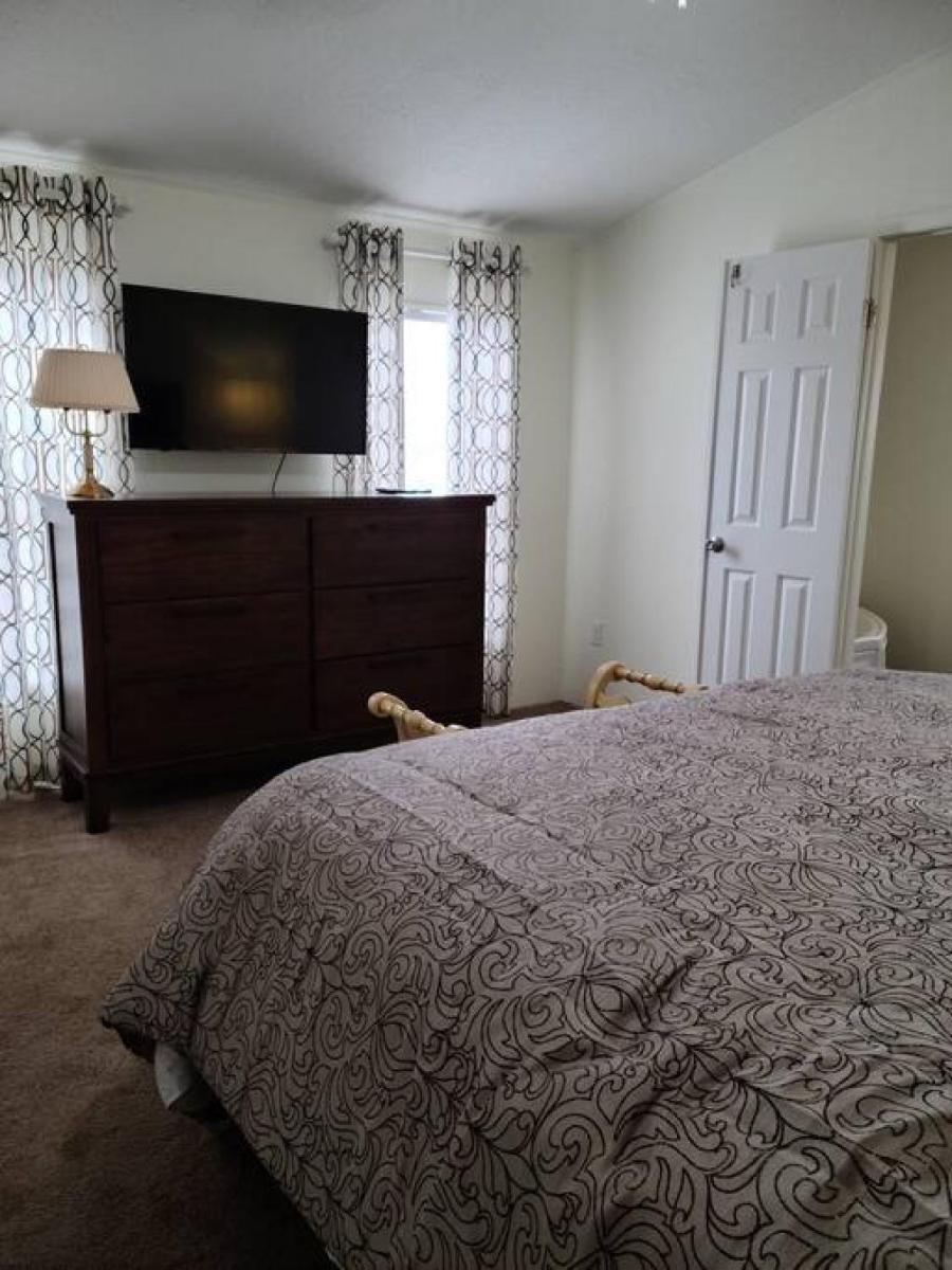 The Villa - Amazingly Comfortable King Beds - Housity