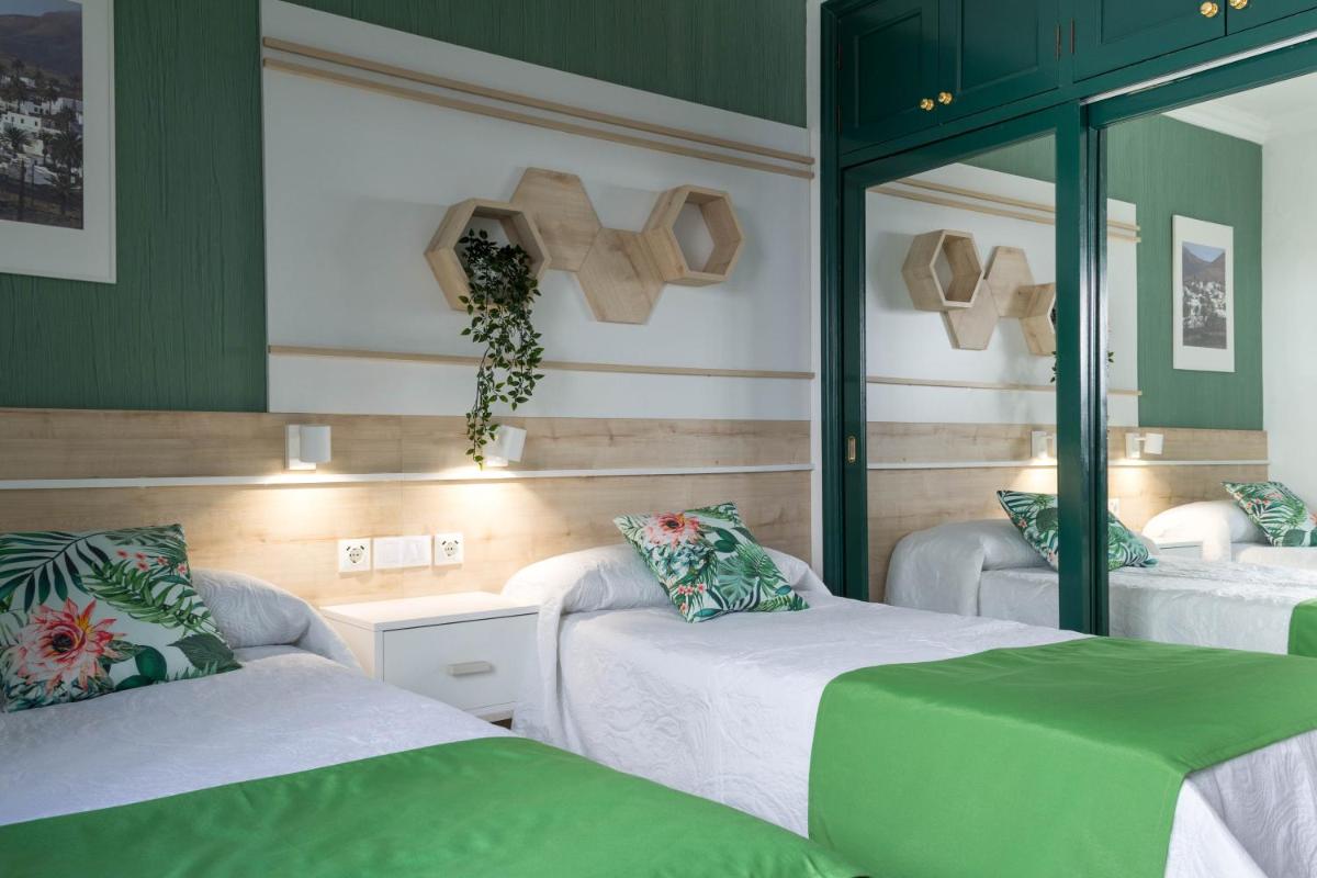 Apartamentos La Tegala - Housity