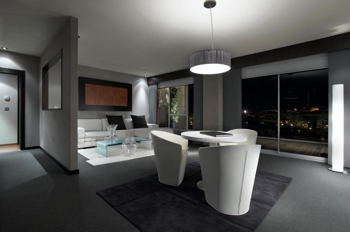 Hotel Abades Nevada Palace - Housity