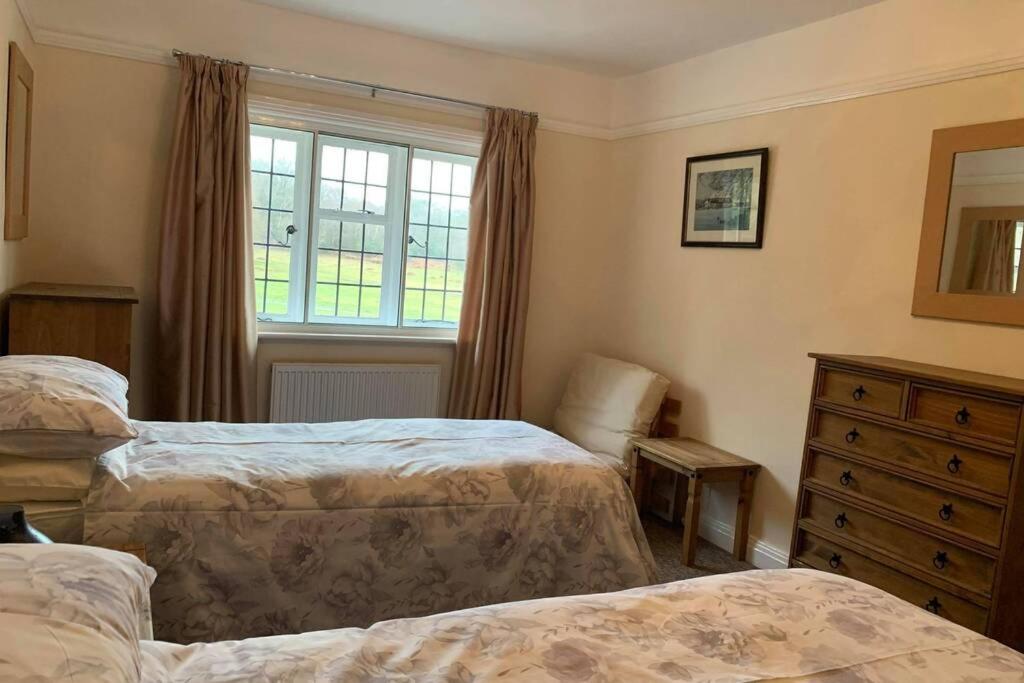 New Forest Spacious 2 bed flat - Housity