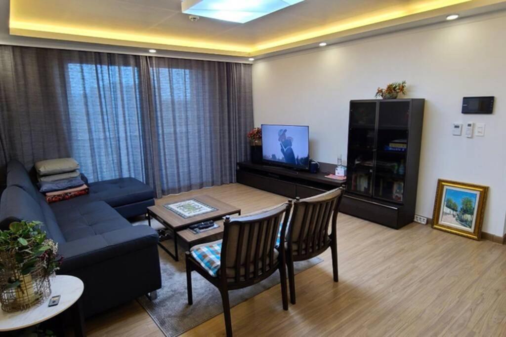 Grace River House Block A - Housity