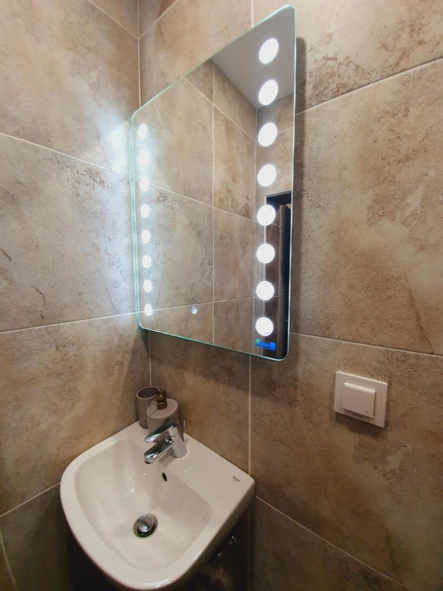 Malavi DV2 top center apartment Ruse - Housity