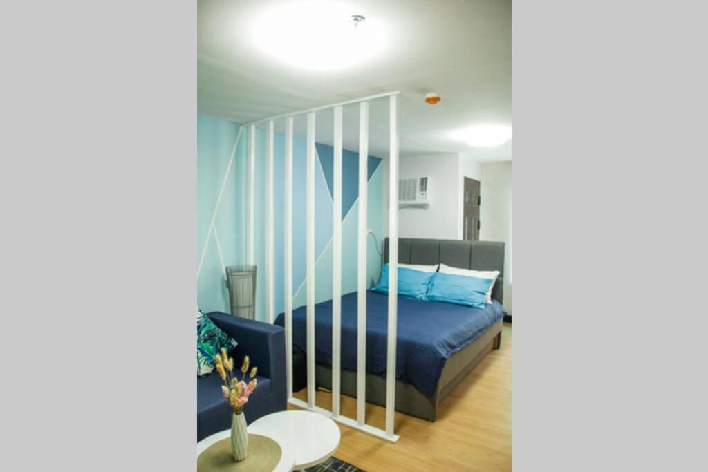 Laurens Crib Staycation in Marilao FREE Parking & WIFI - Housity