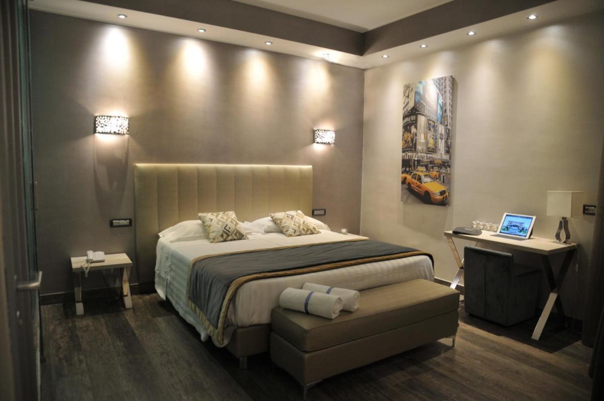 Hotel Aquila - Housity