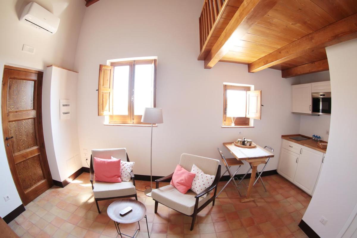 La Casa del mandarino di Borgo Carbone - Housity