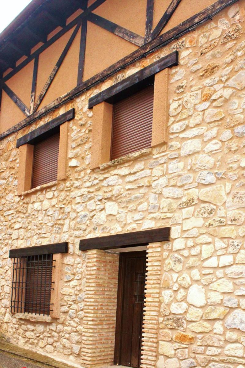 Casa Rural " LA PARRA" - Housity