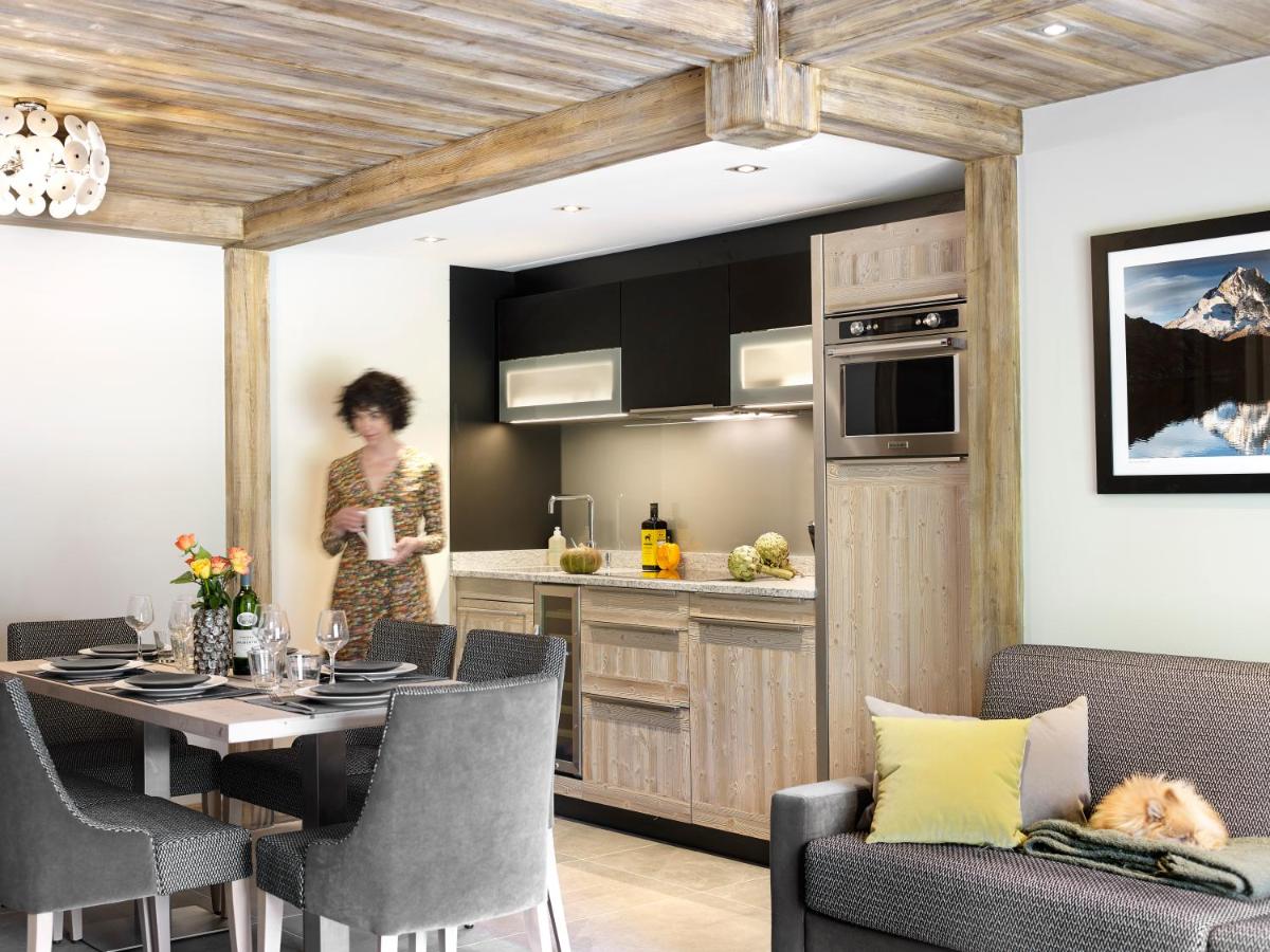 Cuisine ou kitchenette dans l'établissement MGM Hôtels & Résidences - Résidence Chalets Laska