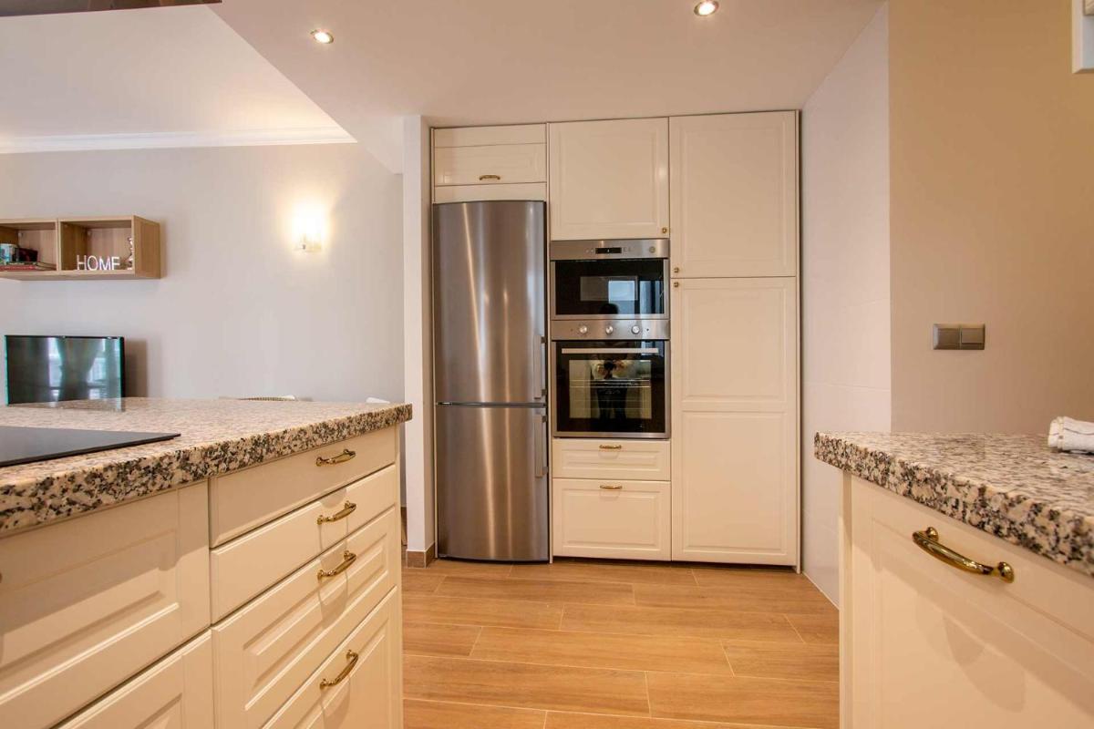 Apartamento al lado de la playa Torrecilla calle Málaga - Housity