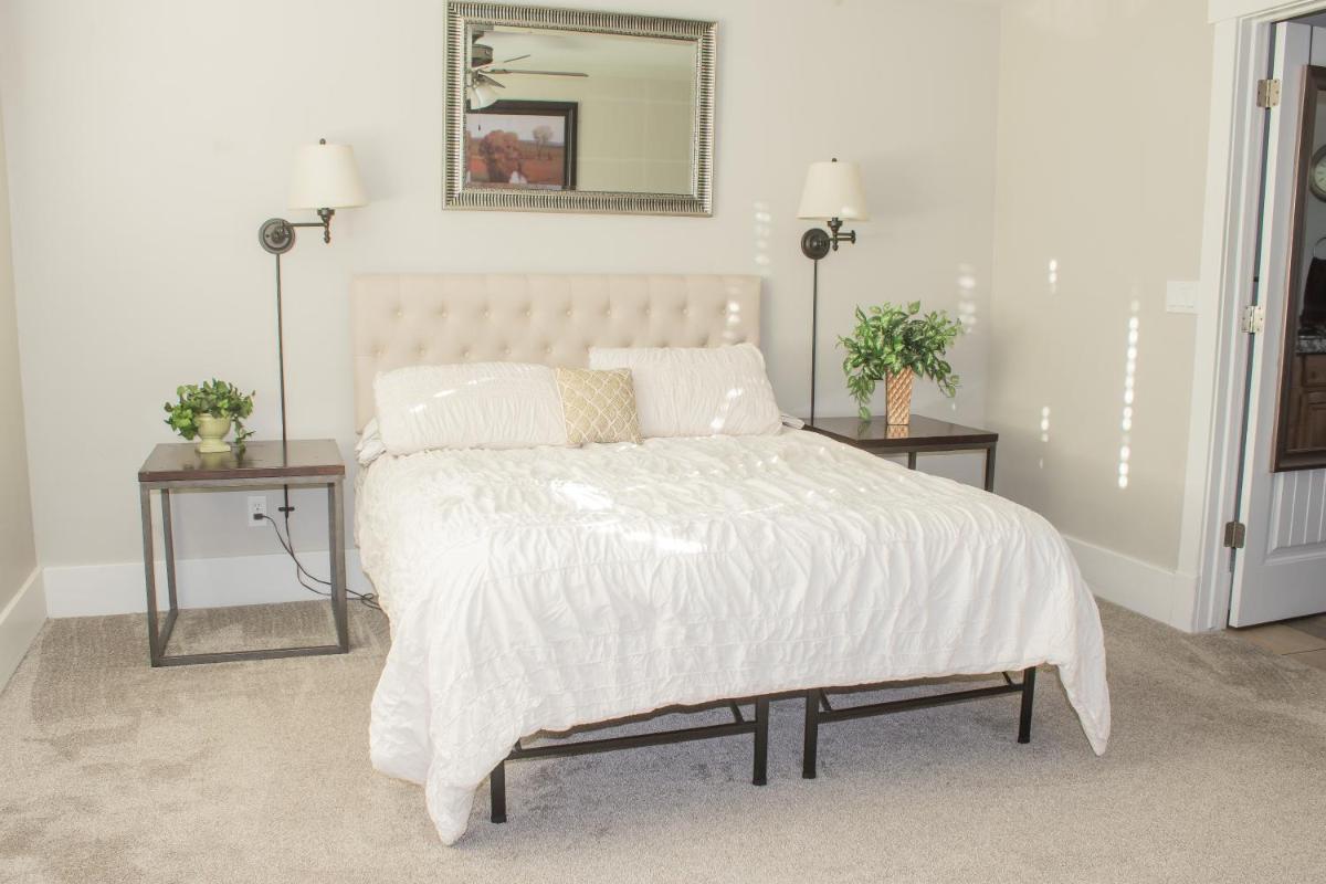 Spacious and Central Family Friendly Home in Utah Valley - Housity
