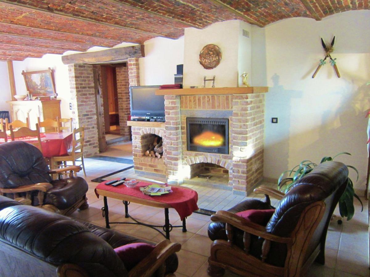 Apartment in Belgium near Indoor Pool - Housity
