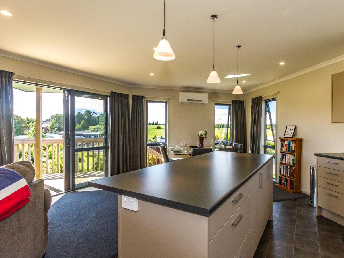 Suitetrails - Kowhai Heights - Ohakune Holiday Home
