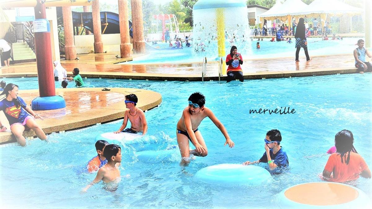 Family First Choice - BL Water Theme Park Resort - Housity