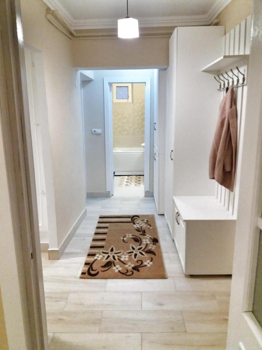 Central Modern Apartament - Housity