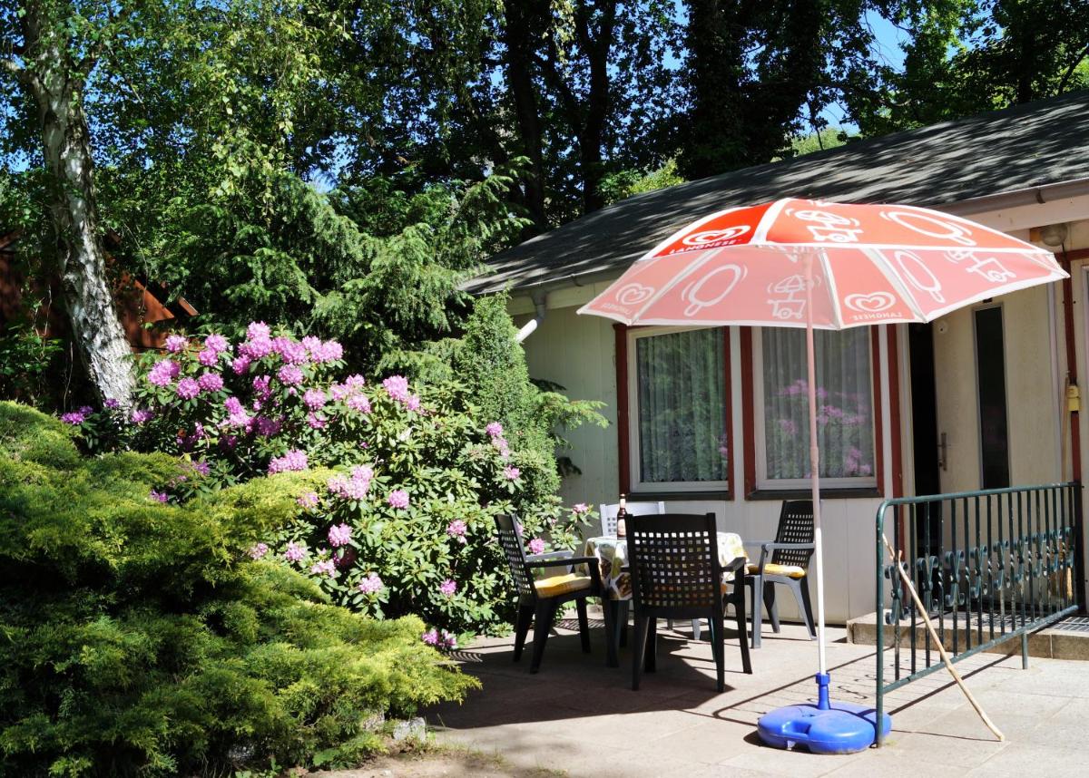 Ferienhaussiedlung am Chossewitzer See - Housity