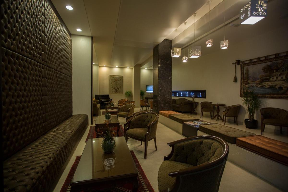Fiori Hotel - Housity