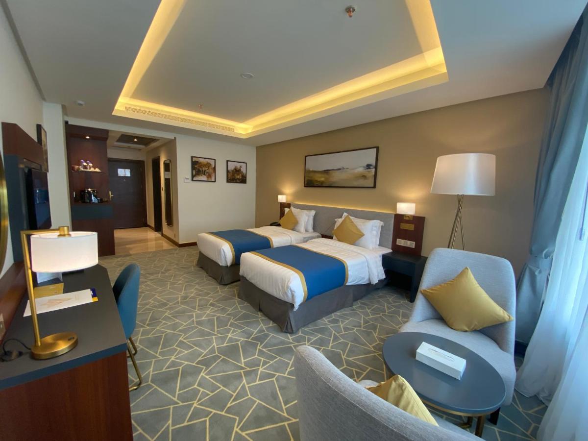 Velar Inn Hotel - Housity