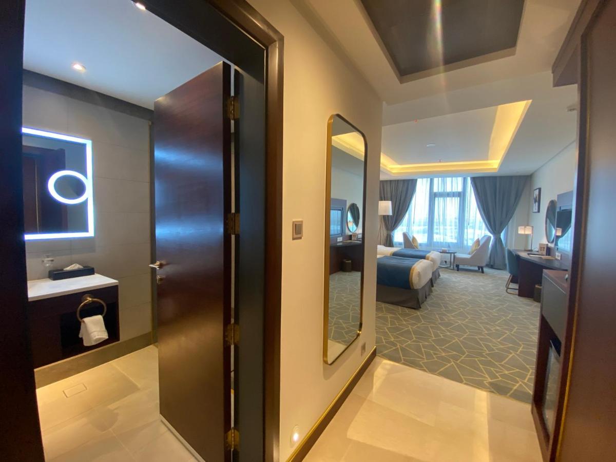 Velar Inn Hotel - Housity