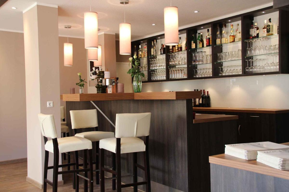 Hotel Stadtidyll & Dependancen - Housity