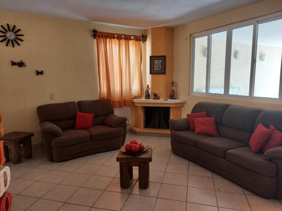 Casa Jacarandas - Housity