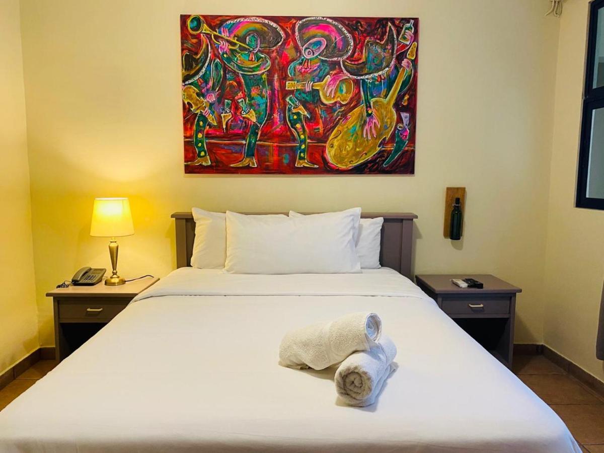 Suitetrails - Morrison Hotel de la Escalon