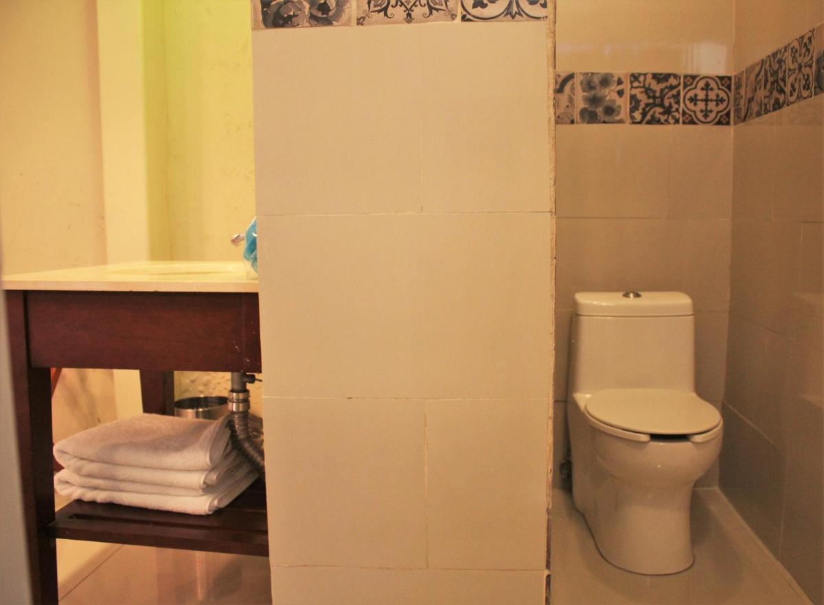 Hotel del Angel - Housity