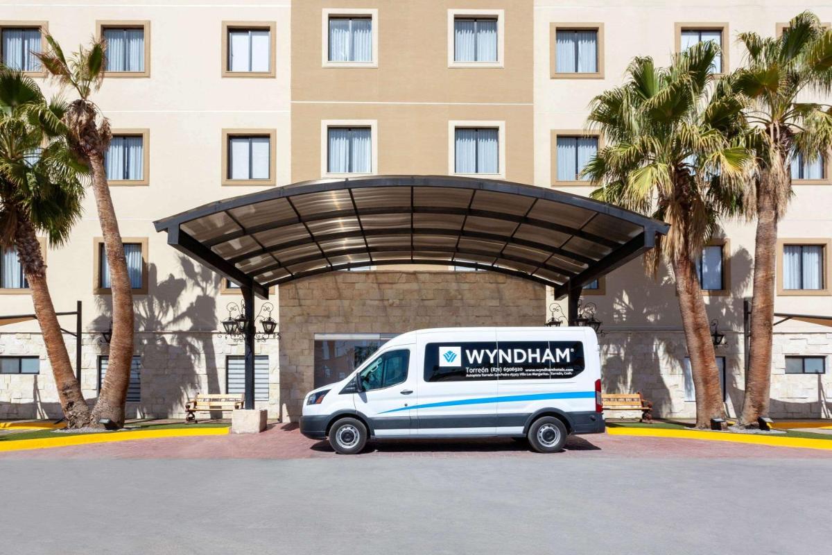 Wyndham Torreon - Housity
