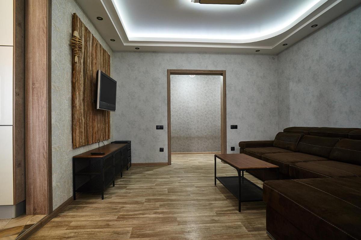 Loft Delux on Maslennikova - Housity