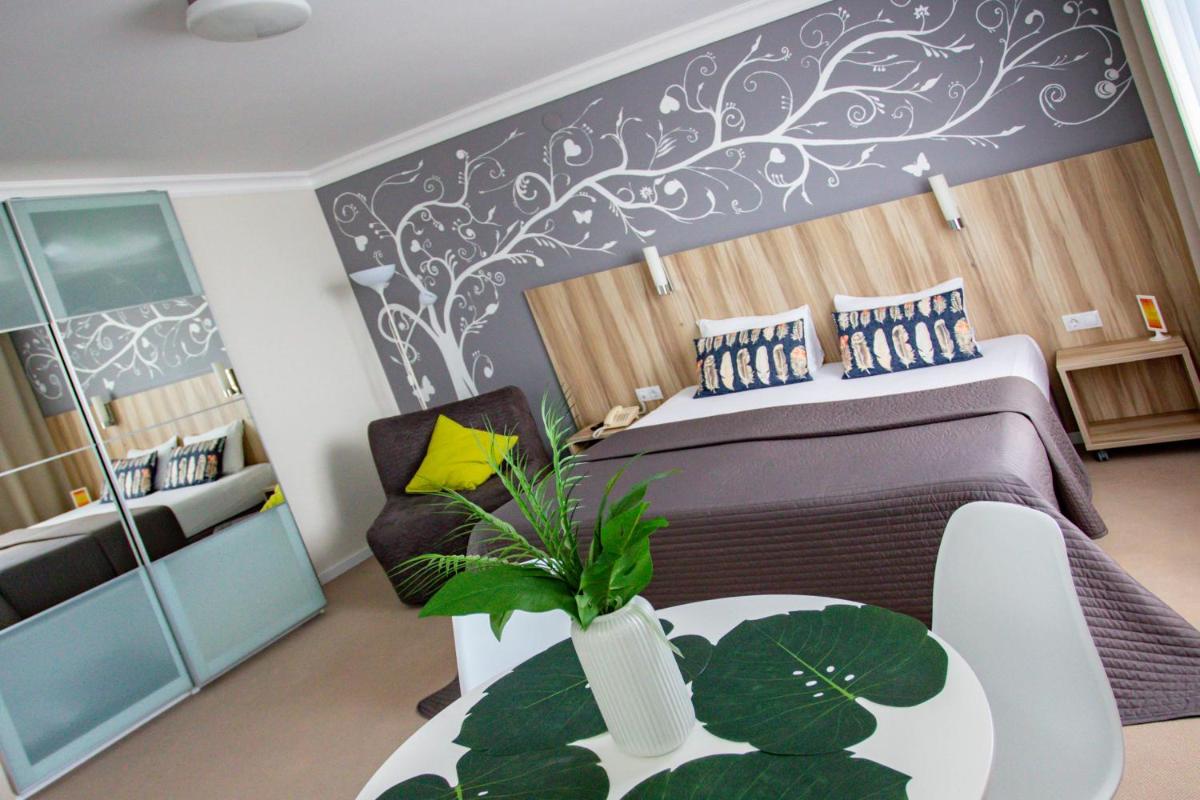 Dom 55 Inn - Housity