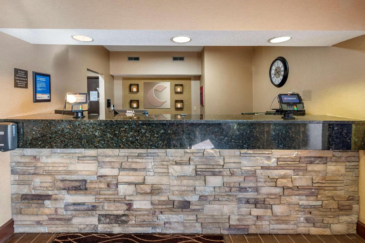 Comfort Inn Shelbyville North - Housity