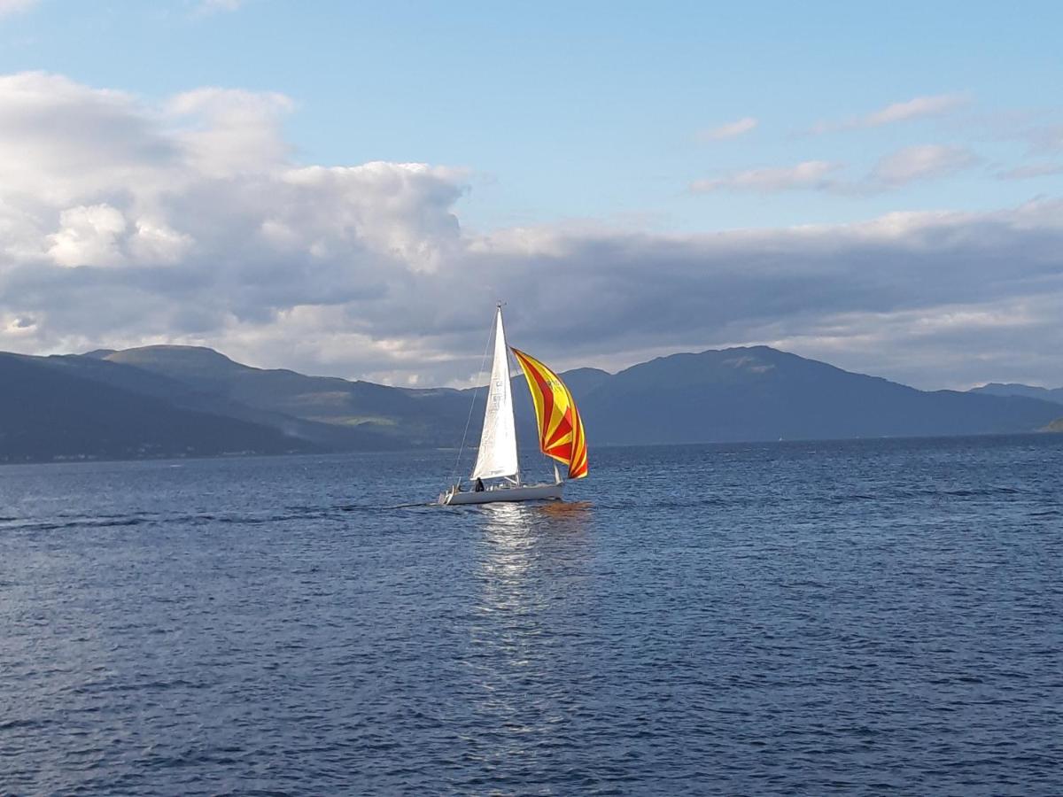 Off Grid Hideaway on the West Coast of Scotland - Housity