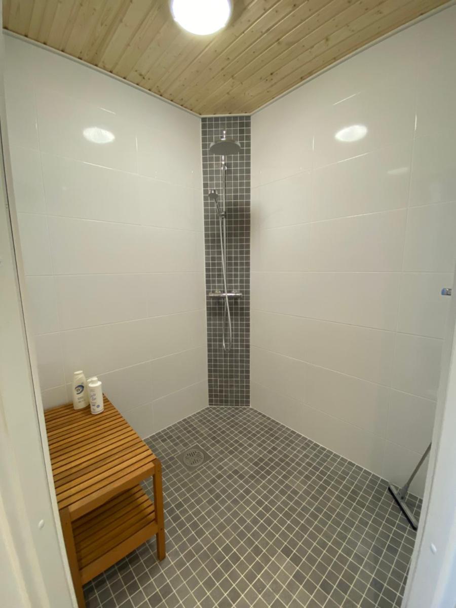 Maisa's studio huoneisto Huoltotie - Housity