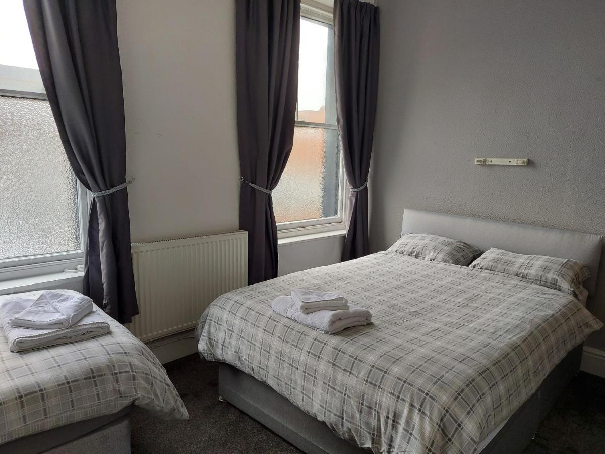 The Lodge Guest Accommodation - Housity