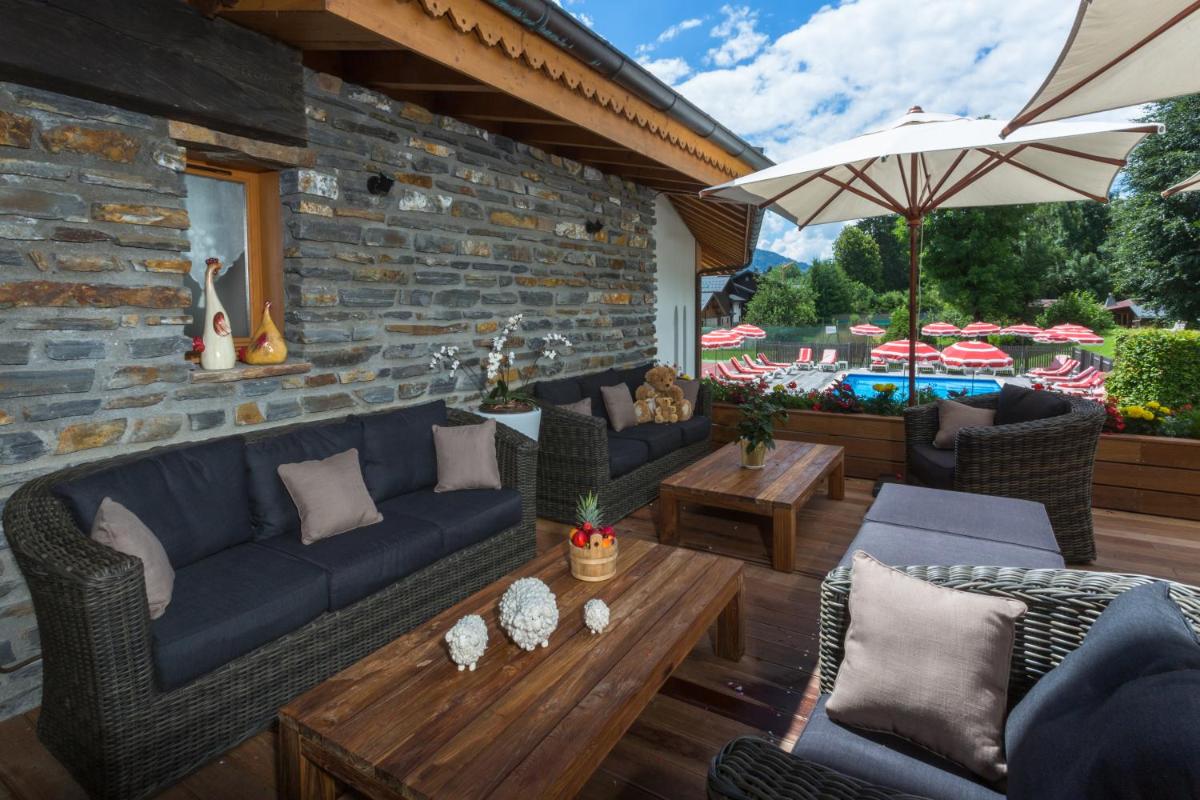 Piscine de l'établissement Chalet-Hôtel Neige et Roc, The Originals Relais ou située à proximité