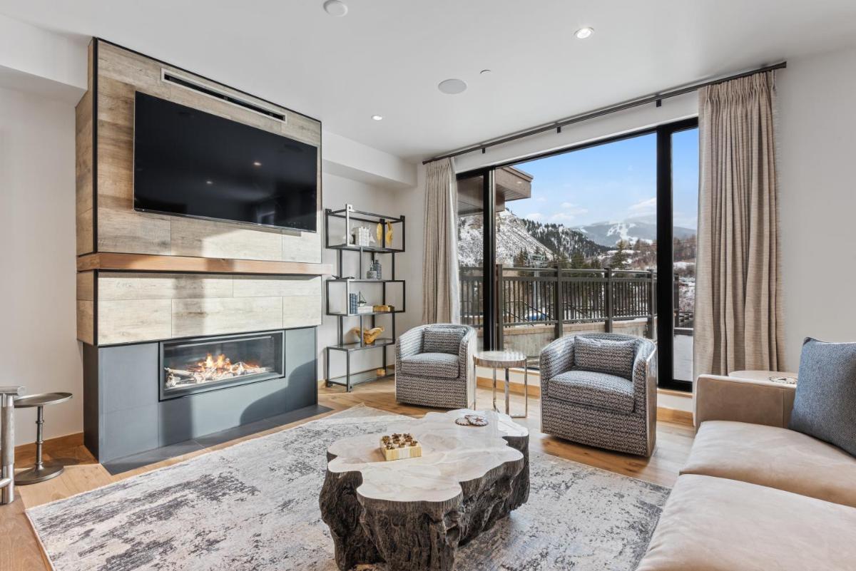 Riverfront Lodge by East West Hospitality - Housity