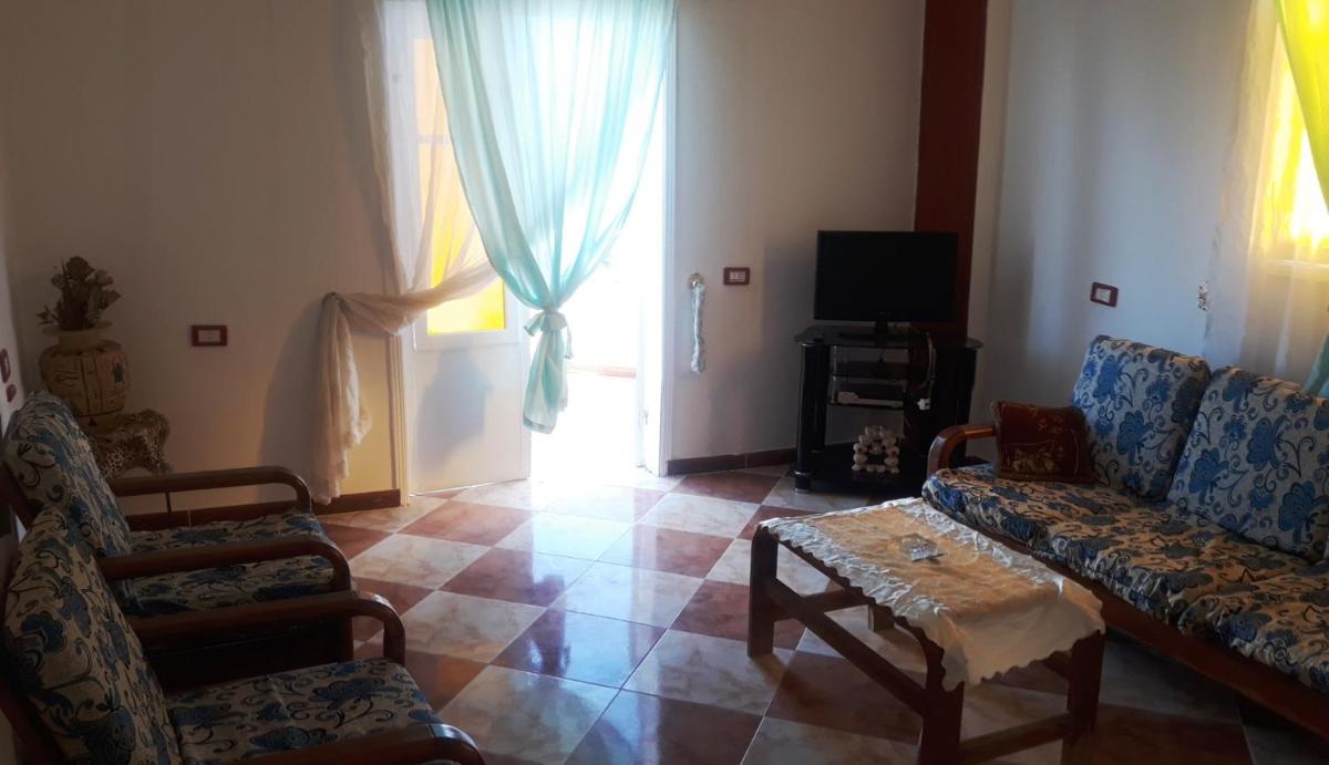 Adam and Eve House - Housity