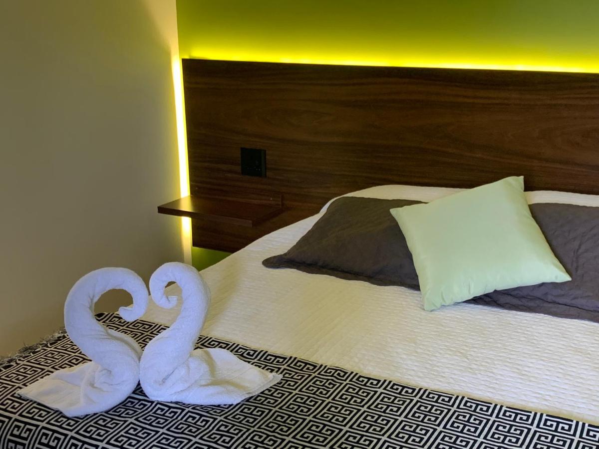 Parque Hotel Holambra - Housity